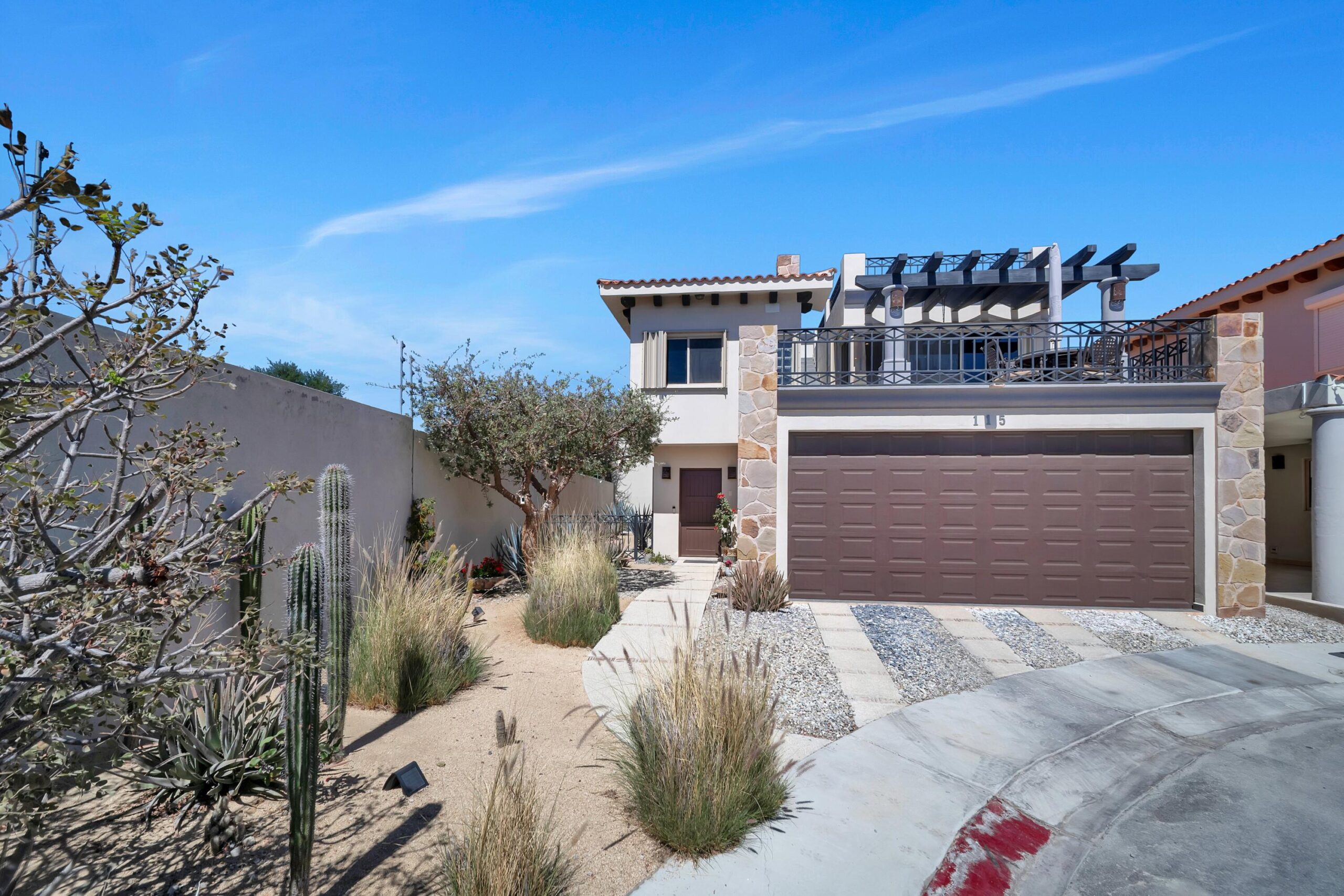 115 Las Estrellas, Cabo Corridor, BS