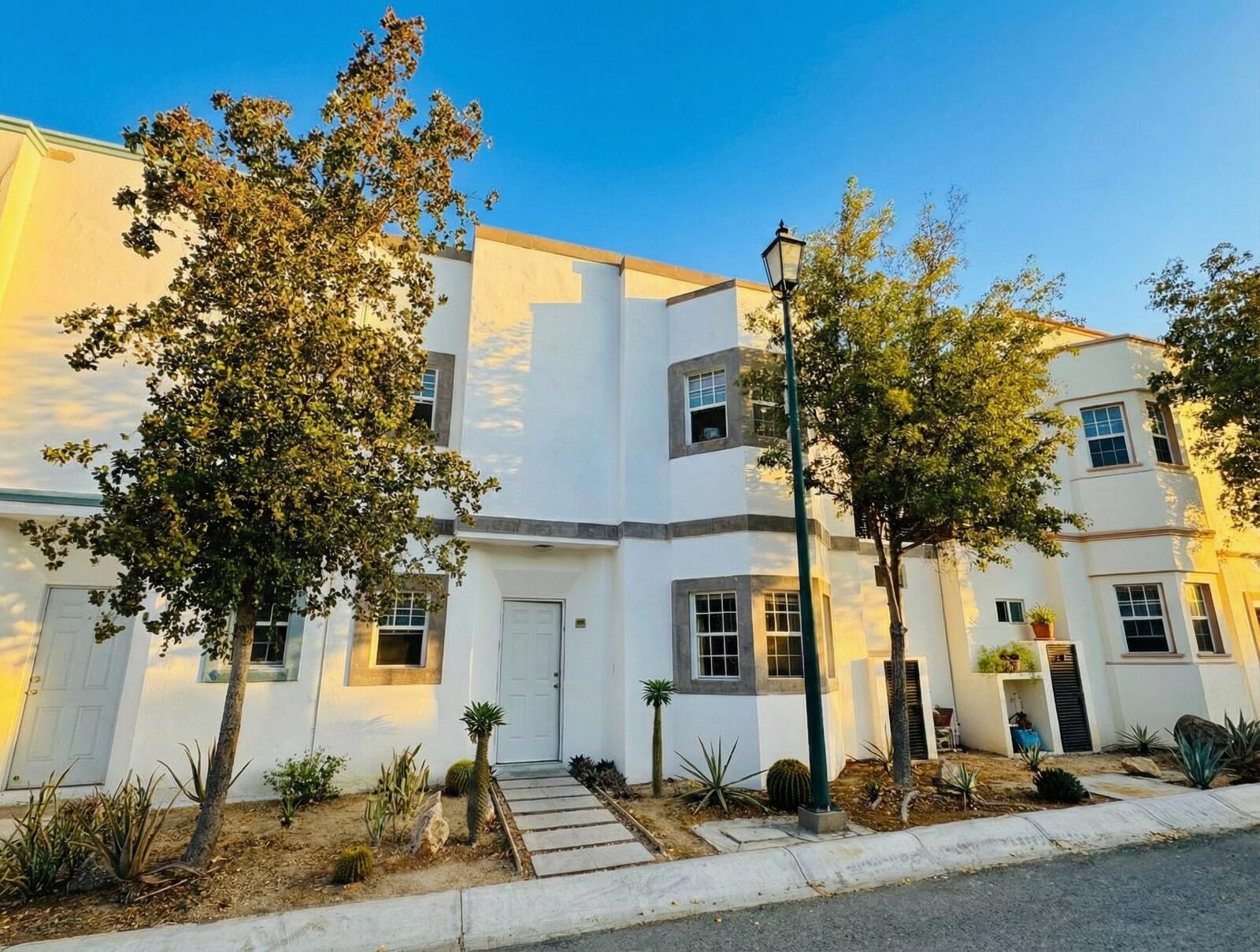Los Cabos Punta Arena Ideal for a permanent residence or family or an investment property. The house is a very comfortable 3 bedroom 2 and a half bath house with the sleeping rooms below and the family living area above where you can enjoy the for sale