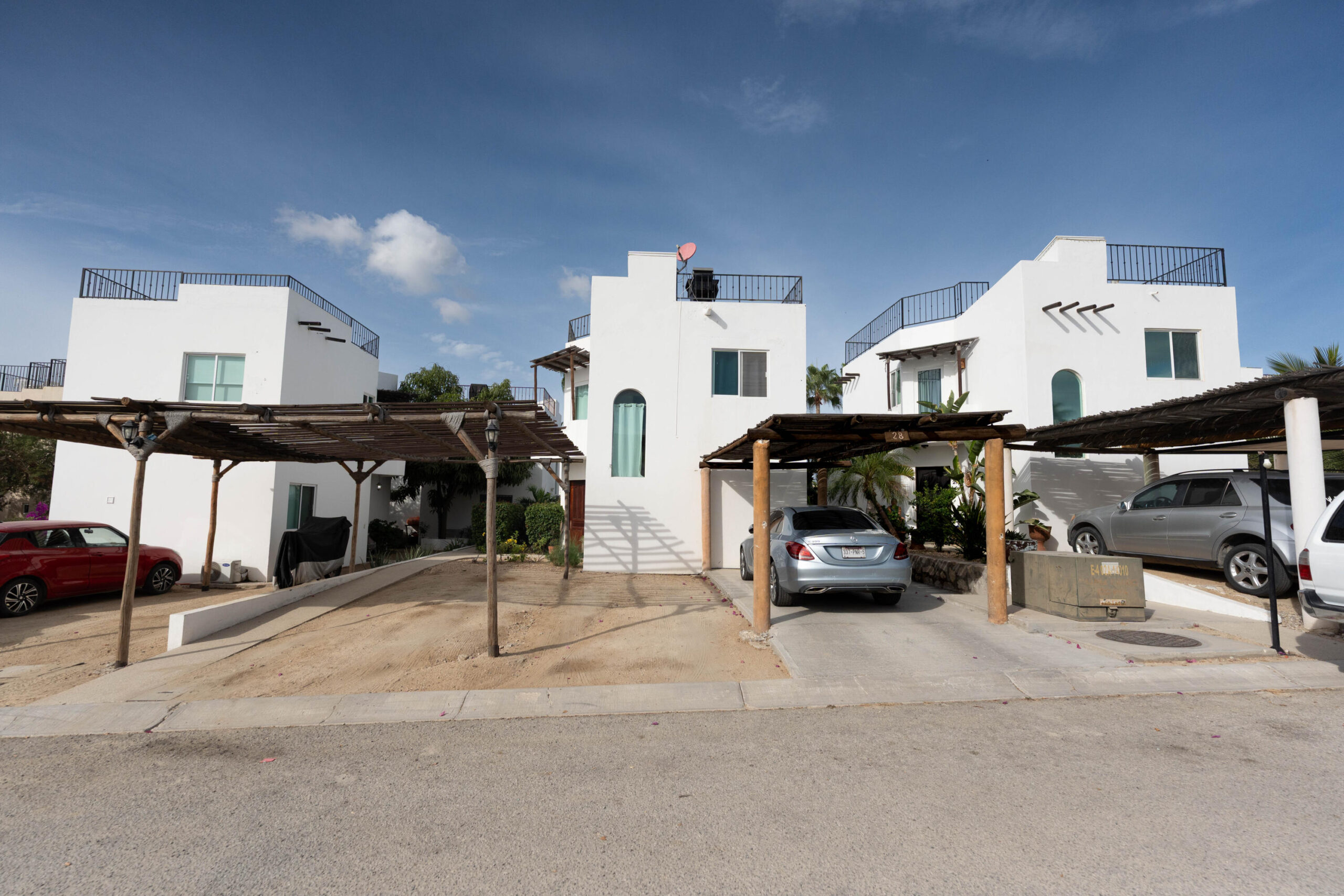 Los Cabos Portales CASA NUEVA DE OPORTUNIDAD EN VENTA for sale