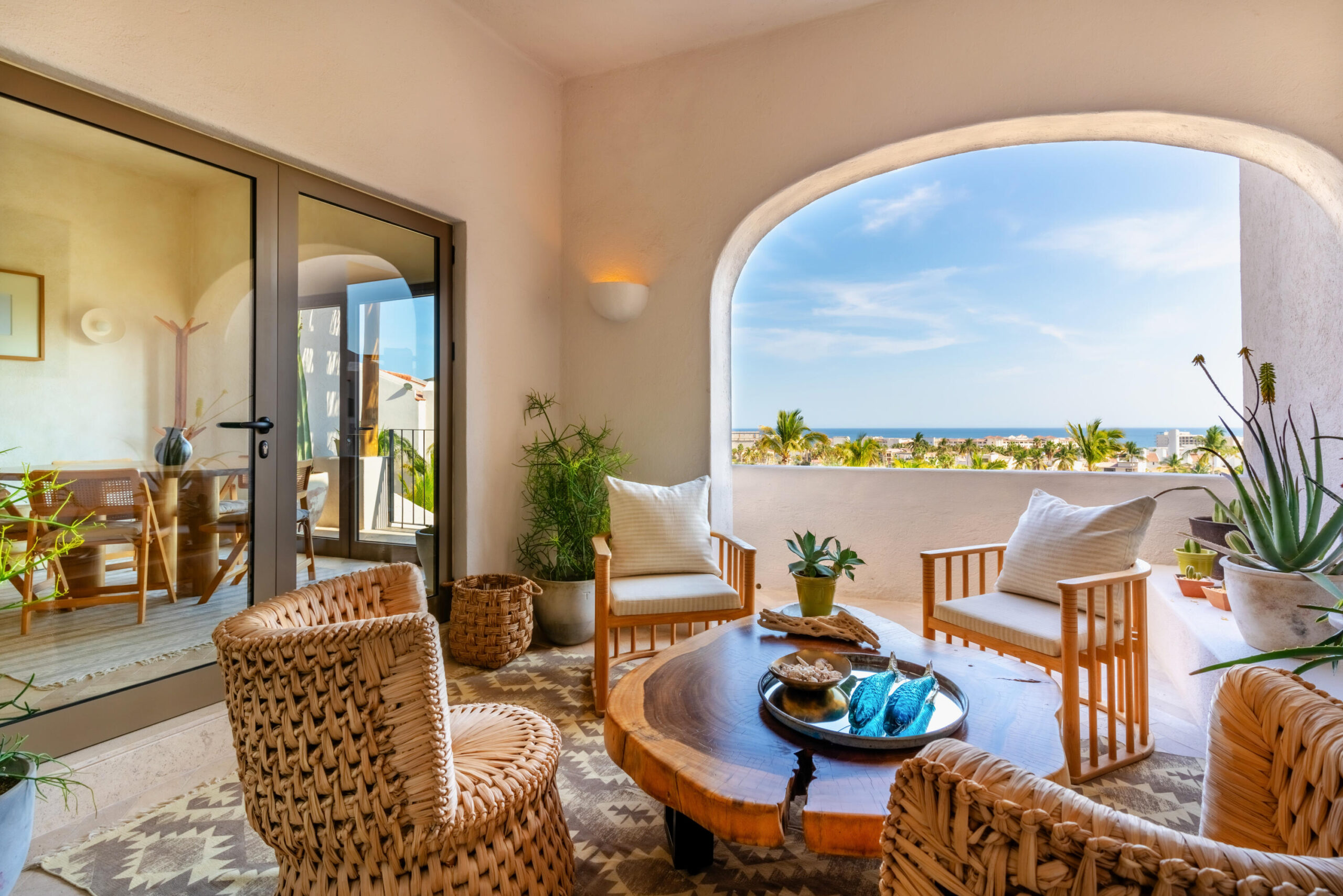 Los Cabos Pedregal Towers Live the Cabo lifestyle at its finest in this 4th-floor residence at Pedregal Towers, with panoramic for sale