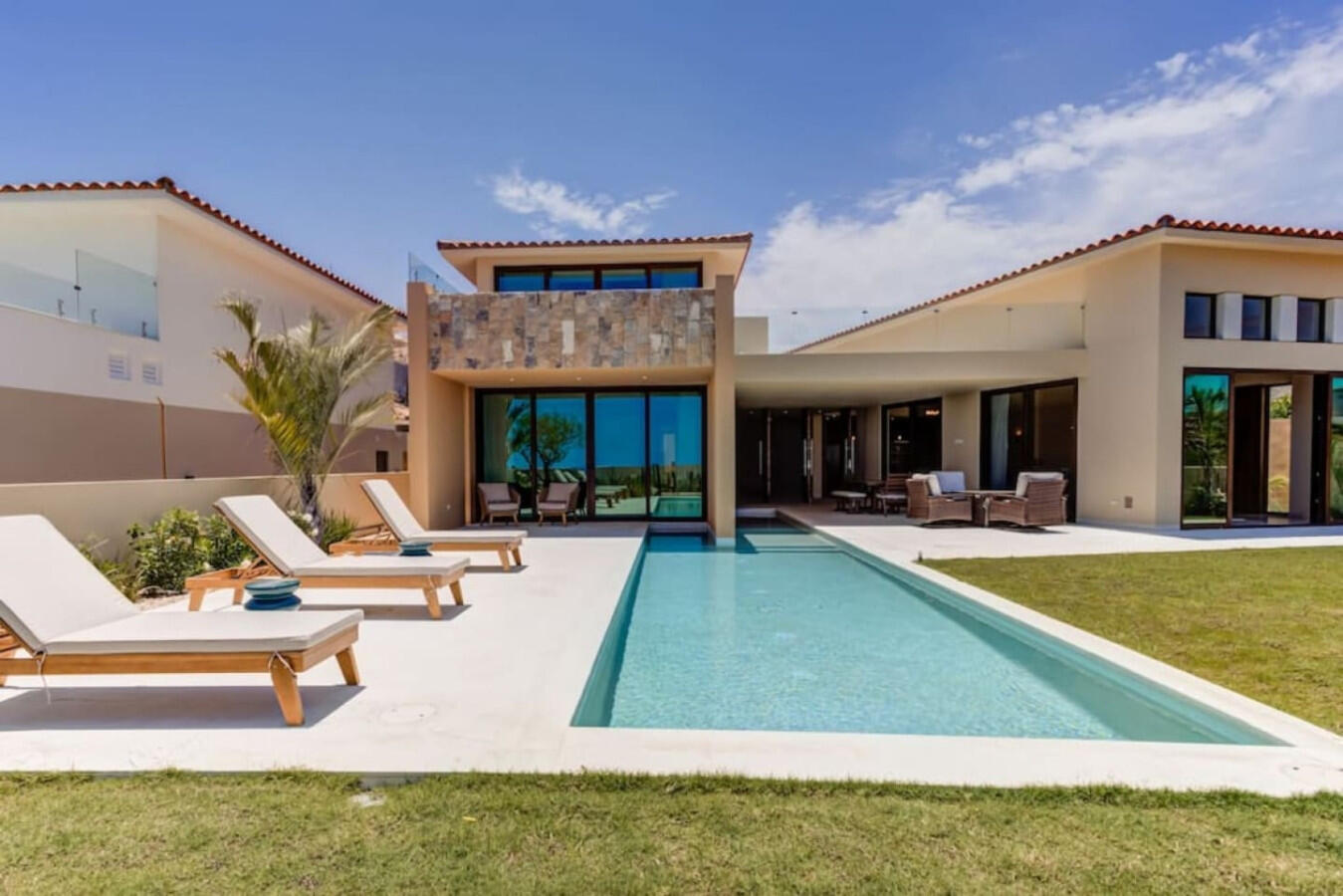 Los Cabos Misiones Del Cabo Perched above the stunning coastline of Misiones del Cabo, Casa Misiones is a beautifully designed four-bedroom, four-and-a-half-bath residence offering breathtaking – Casa Doyle, San Jose del Cabo, San Jose del Cabo, BS