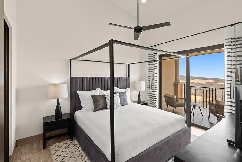 Los Cabos Surfside Residences This immaculately presented residence is set amongst manicured grounds within a private and secure complex. The floorplan incorporates 2 spacious bedrooms, 2 bathrooms, a study nook, modern kitchen with quality appliances, and a spacious living and dining area. The generously proportioned interior flows effortlessly from the open-plan living space, to the private expansive covered terrace from which you can admire the for sale