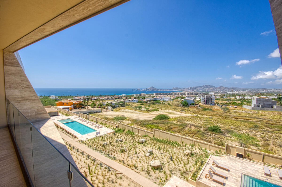 Los Cabos Mistiq Los Cabos MOTIVATED for sale