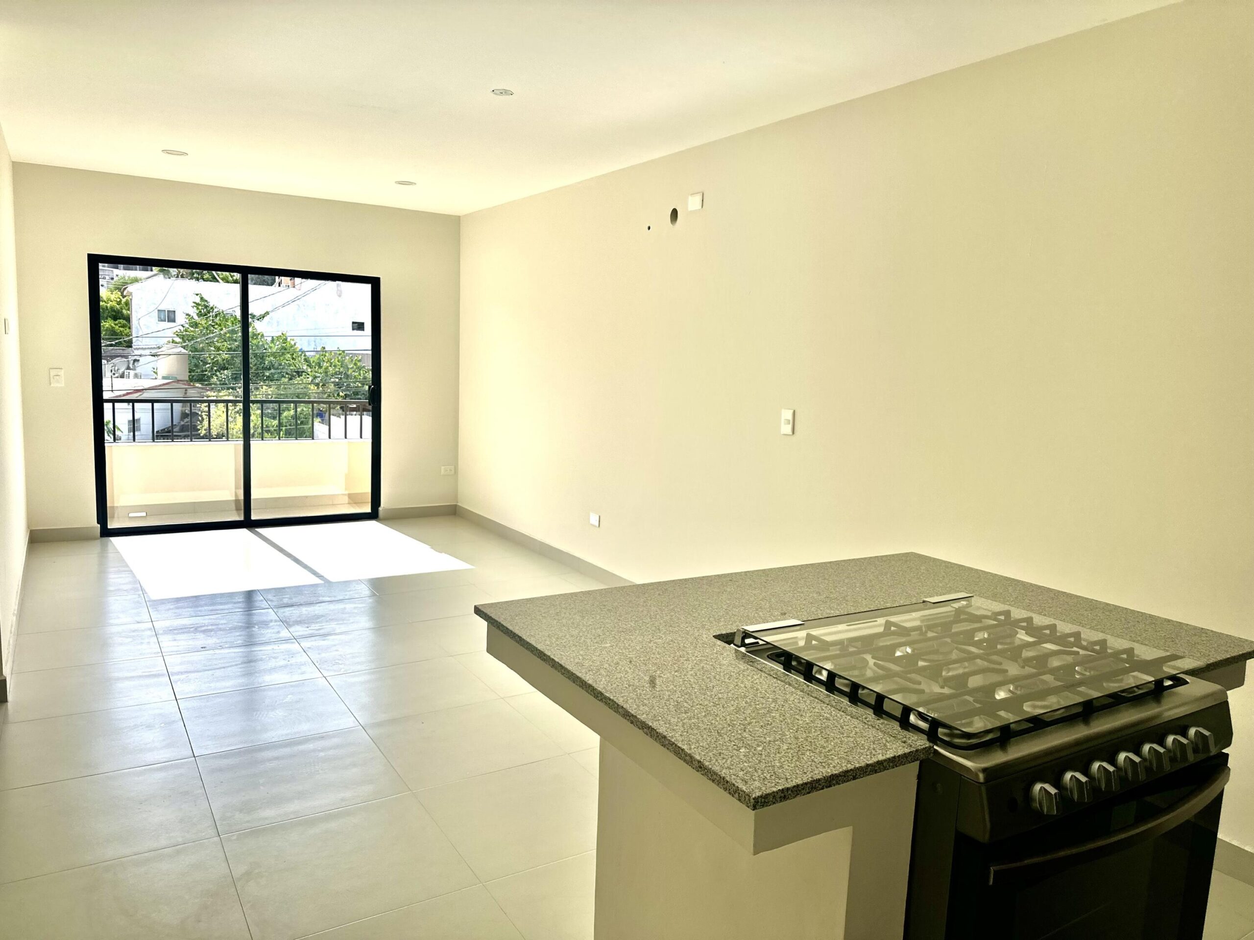 Los Cabos Mirador This modern apartment for sale in Mirador San José del Cabo offers sleek contemporary style. It features 3 spacious, bright bedrooms, ideal for families or investors. Large windows provide stunning ocean for sale
