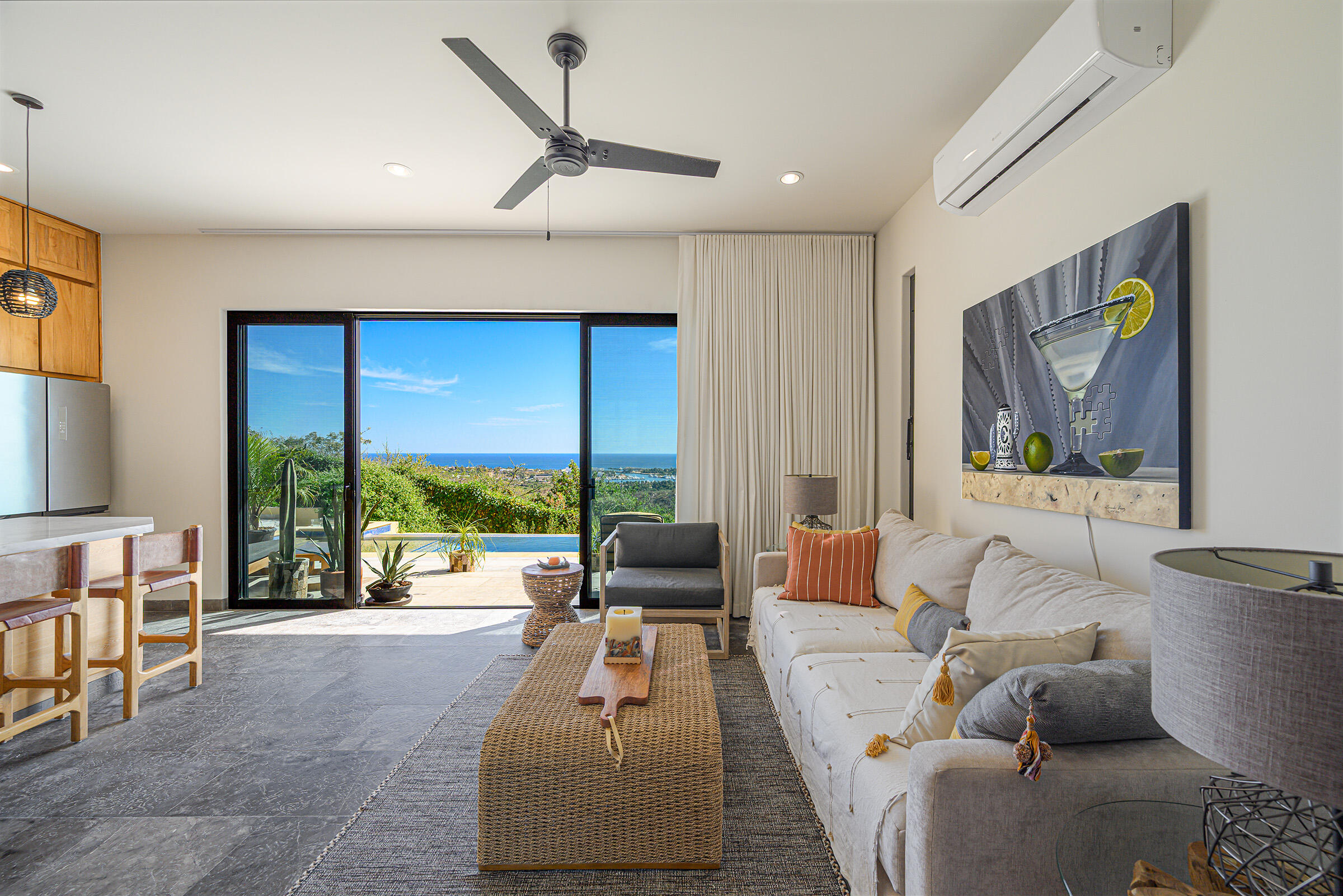 Los Cabos Aura This is the largest option within the two-bedroom residences, designed to offer exceptional interior space and strong indoor-outdoor integration. It features 175 m² of interior space and a 35 m² terrace, plus a storage unit and one parking space.It is an excellent choice for buyers seeking a modern, beachfront home with expansive interiors. The residence includes two ocean- for sale