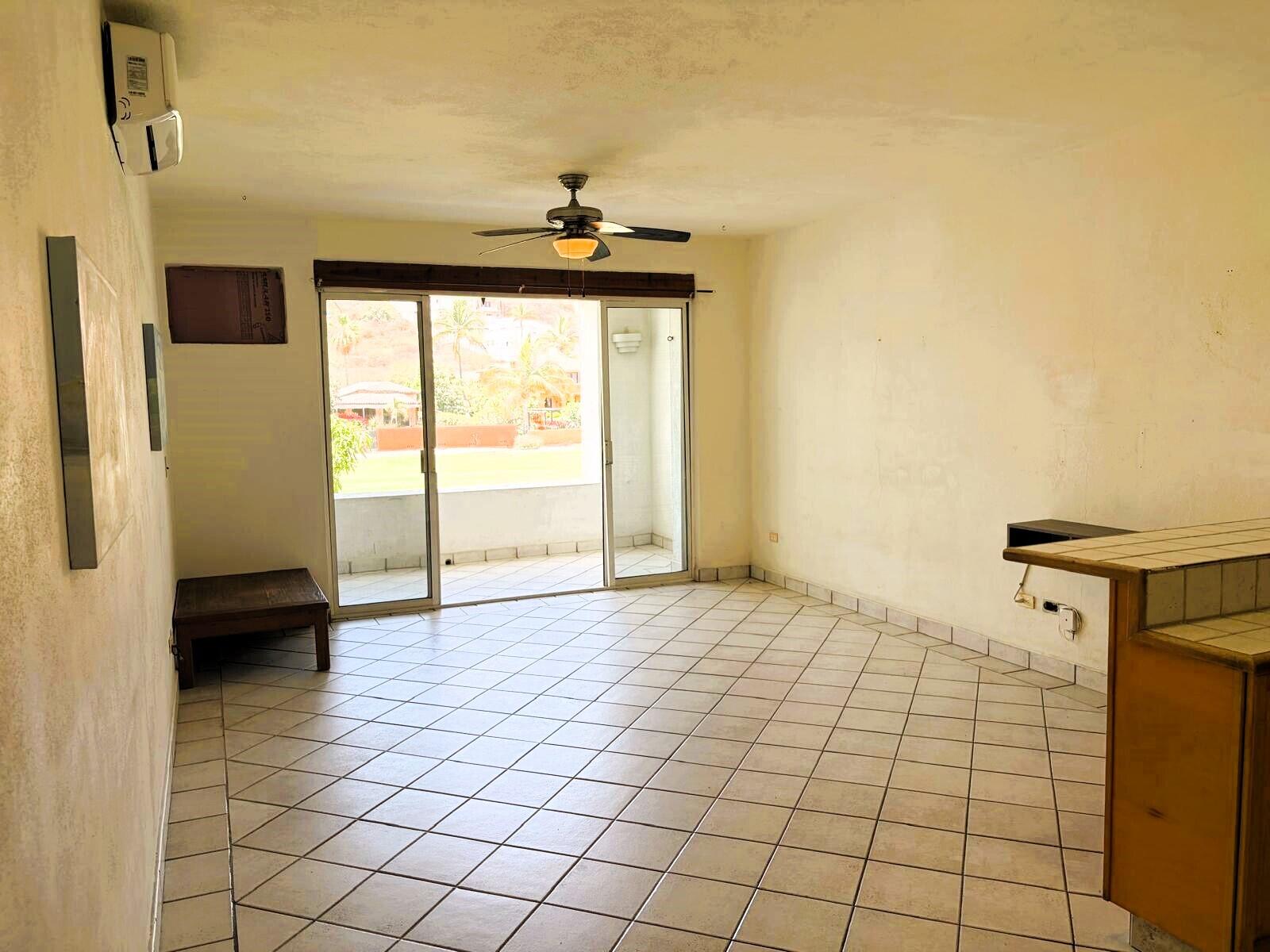 Los Cabos Peninsula Located in San Jose del Cabo's highly sought-after Hotel Zone, this second-floor one bed, one bath condo offers beautiful golf course for sale
