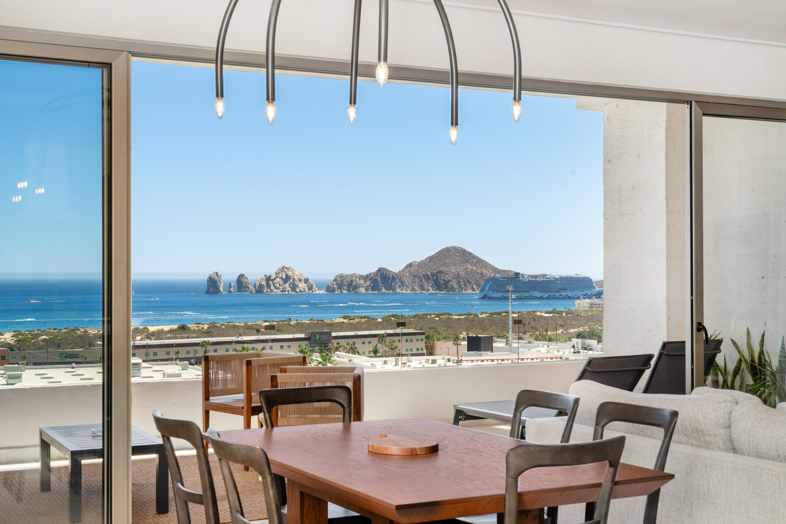 Los Cabos Las Mananitas Few properties offer this rare balance of for sale