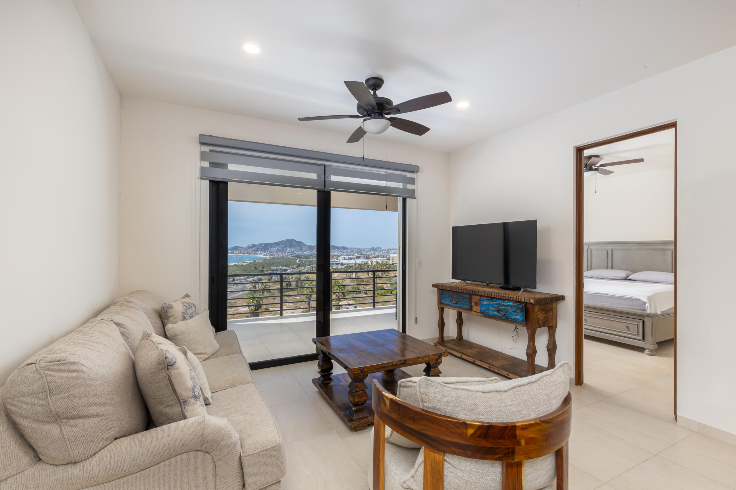 Los Cabos Club La Costa Nicely remodeled one bedroom one bathroom condo on the second floor overlooking the swimming pool. the complex has 3 heated pools and 3 jacuzzies with 24-security will give you a peace of mind. The condo is in the Highly Desirable Club La Costa development with Prime location in the Hotel Zone of San Jose del Cabo. Just a steps from the beach, shops, restaurants and the grocery stores. Fully Furnished for sale
