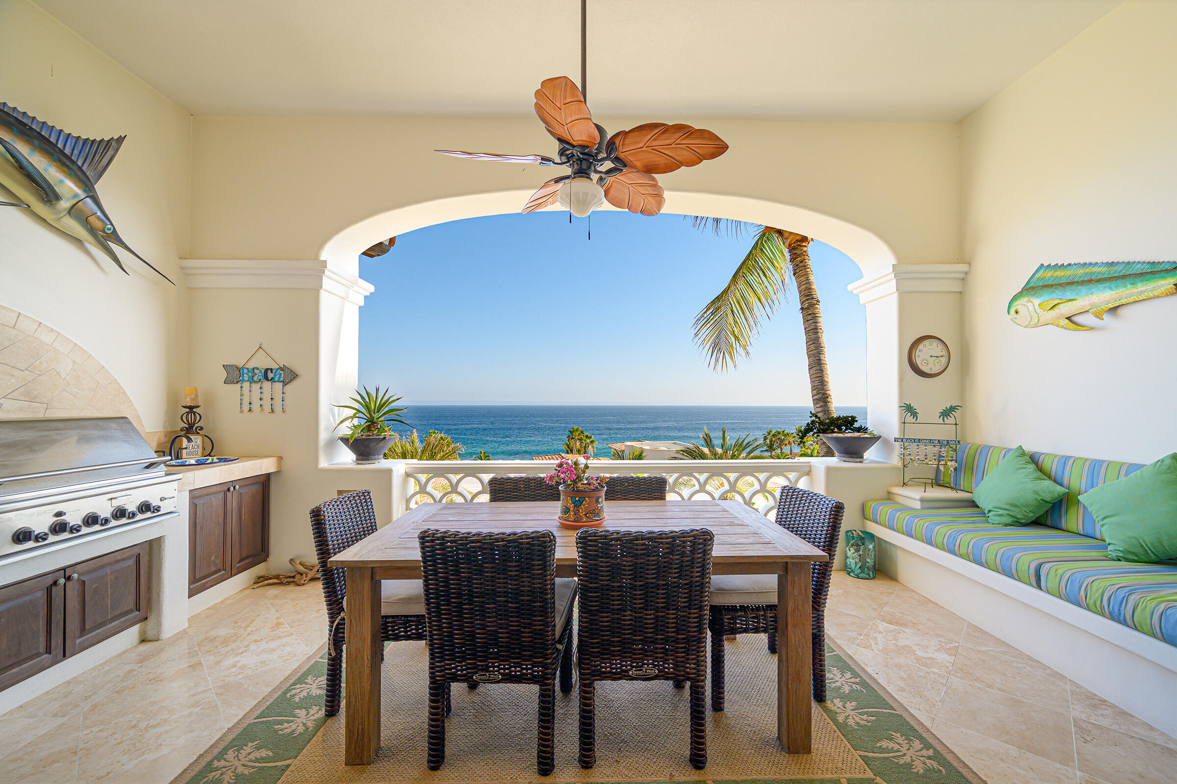 Los Cabos Pedregal Towers Live the Cabo lifestyle at its finest in this 4th-floor residence at Pedregal Towers, with panoramic for sale