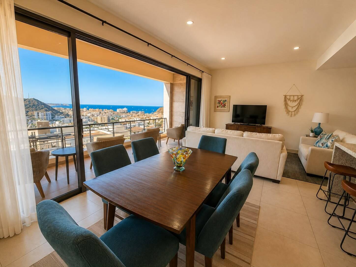 Los Cabos Villa Cabo Sur Villa Cabo Sur | Cabo San LucasTwo bedrooms, studio alcove, and smart single-level layouts designed for real life. Perfect for first-time buyers, rental investors, or anyone ready for a low-maintenance lifestyle in Los Cabos.Elevator, covered parking, and full access to all Villa Cabo Sur amenities included -- no compromises.One decision. The complete package: comfort, services, and long-term appreciation in one of Cabo's most sought-after communities. Villa Cabo Sur | Cabo San LucasDos recámaras, estudio alcoba y espacios bien resueltos en un solo nivel. Ideal para primer hogar, propiedad de renta o vivir cómodo sin dedicar fines de semana enteros al mantenimiento.Elevador, estacionamiento y acceso a todas las amenidades de la Villa incluidos, sin concesiones.Una decisión. El paquete completo: comodidad, servicios y plusvalía en una de las comunidades más cotizadas de Los Cabos. – Cam. A Solaria Los Cabos, Cabo Corridor, BS