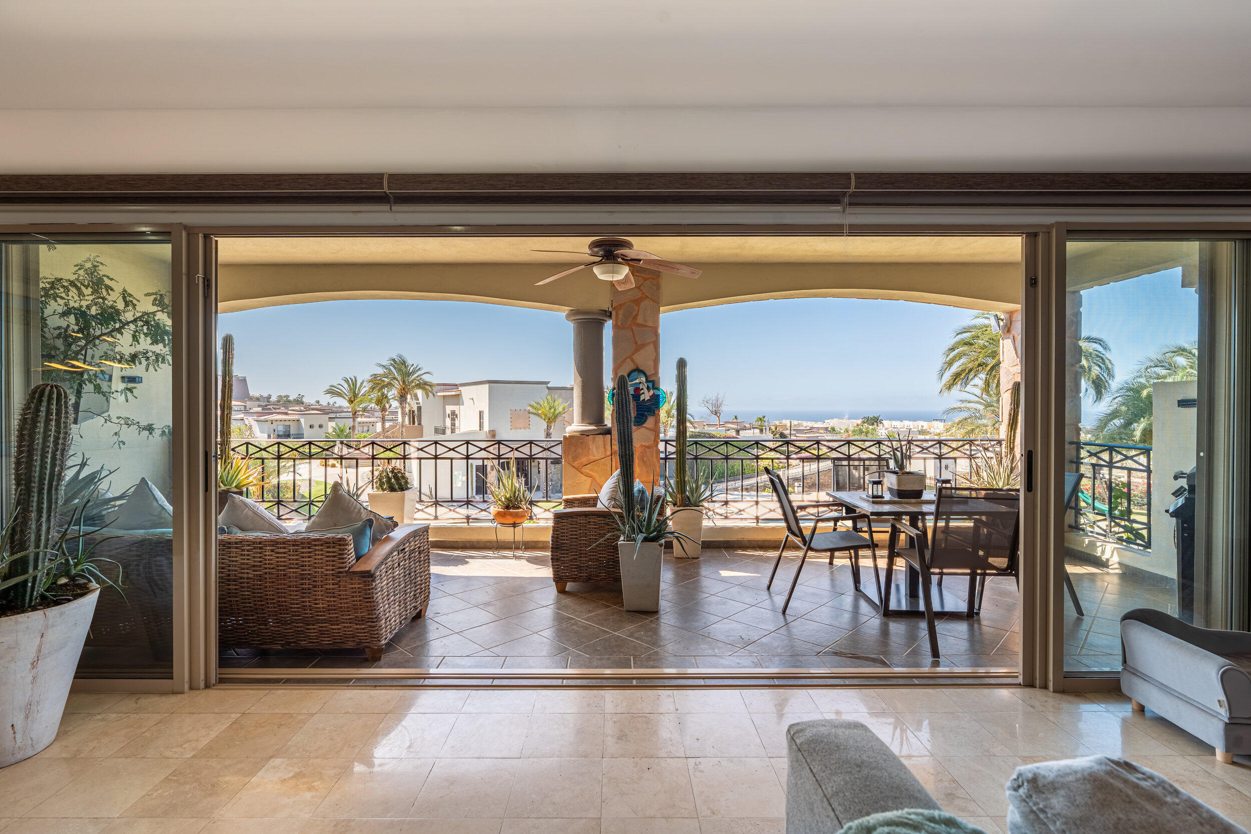 Los Cabos Villa Cabo Sur Villa Cabo Sur | Cabo San Lucas.Two bedrooms, studio alcove, and smart single-level layouts designed for real life. Perfect for first-time buyers, rental investors, or anyone ready for a low-maintenance lifestyle in Los Cabos. Elevator, covered parking, and full access to all Villa Cabo Sur amenities included -- no compromises. One decision. The complete package: comfort, services, and long-term appreciation in one of Cabo's most sought-after communities. Villa Cabo Sur | Cabo San LucasDos recámaras, estudio alcoba y espacios bien resueltos en un solo nivel. Ideal para primer hogar, propiedad de renta o vivir cómodo sin dedicar fines de semana enteros al mantenimiento.Elevador, estacionamiento y acceso a todas las amenidades de la Villa incluidos, sin concesiones.Una decisión. El paquete completo: comodidad, servicios y plusvalía en una de las comunidades más cotizadas de Los Cabos. – EL TEZAL, Cabo Corridor, BS